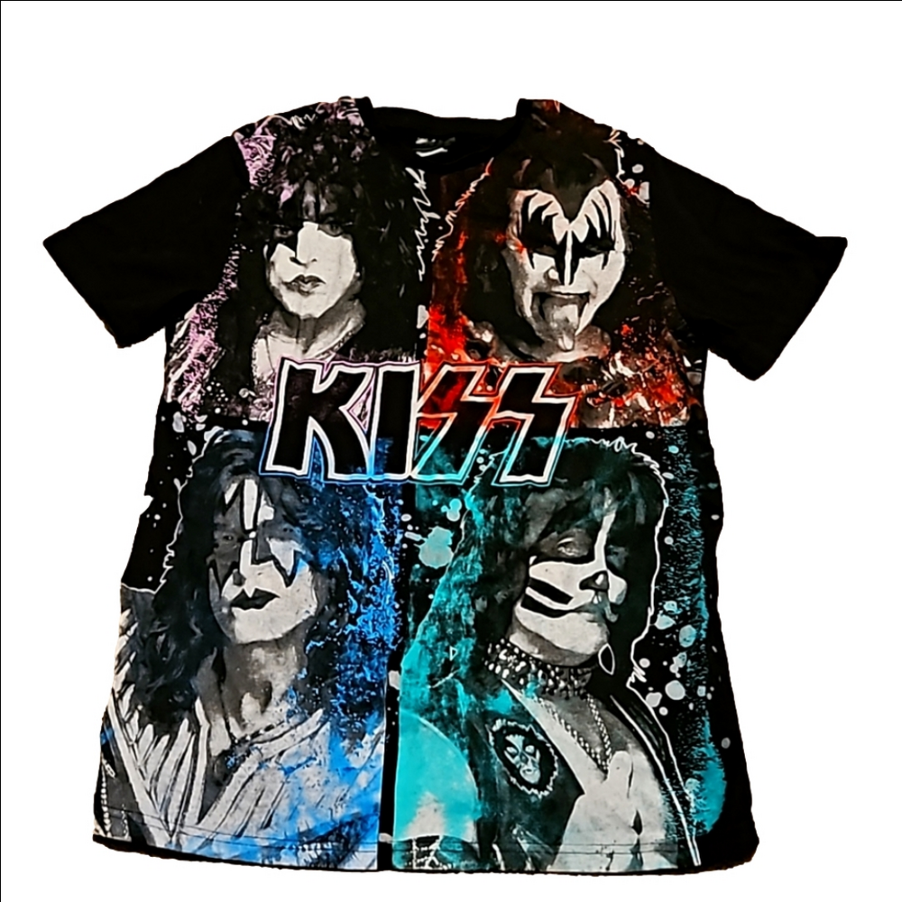 Kiss graphic t shirt size M